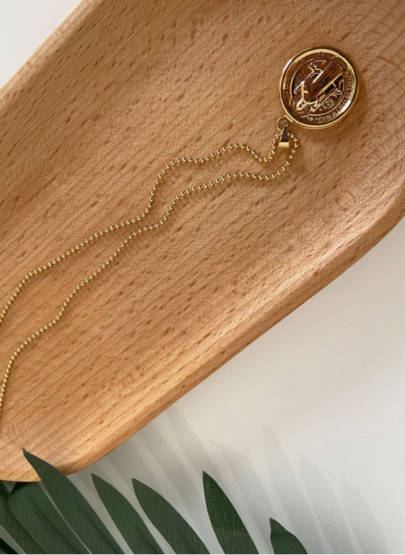 Colar medalha banhado em ouro 18k