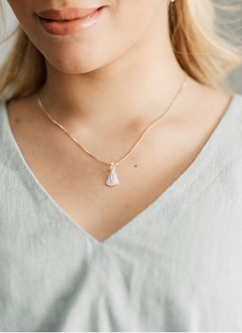 Colar Padroeira com Zircônias Banhado a ouro 18k  Colar Padroeira com Zircônias Banhado a ouro 18k